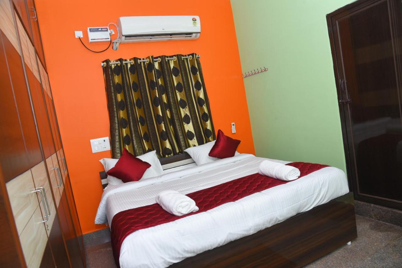 Four Seasons Home Stay Tirupati Exterior foto