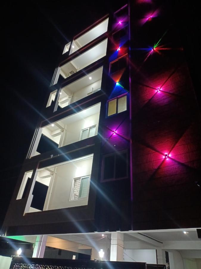 Four Seasons Home Stay Tirupati Exterior foto
