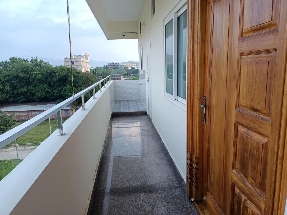 Four Seasons Home Stay Tirupati Exterior foto