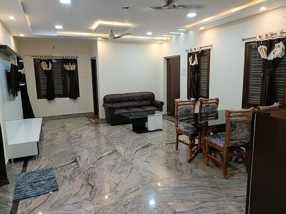 Four Seasons Home Stay Tirupati Exterior foto
