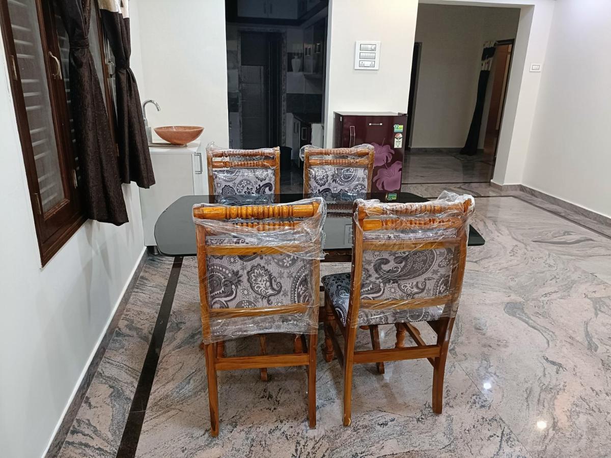Four Seasons Home Stay Tirupati Exterior foto